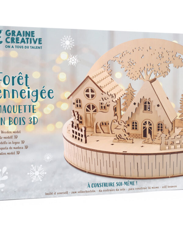 Wooden model – Snowy forest