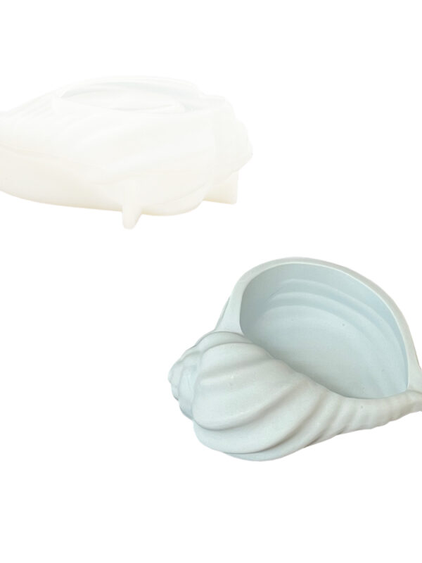 Silicone mould whelk shell
