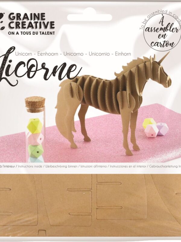 Cardboard 3D model 215 mm x 40 mm x 170 mm – Unicorn