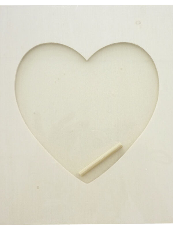 Square frame 200 x 200 x 8 cut-out heart thickness 8