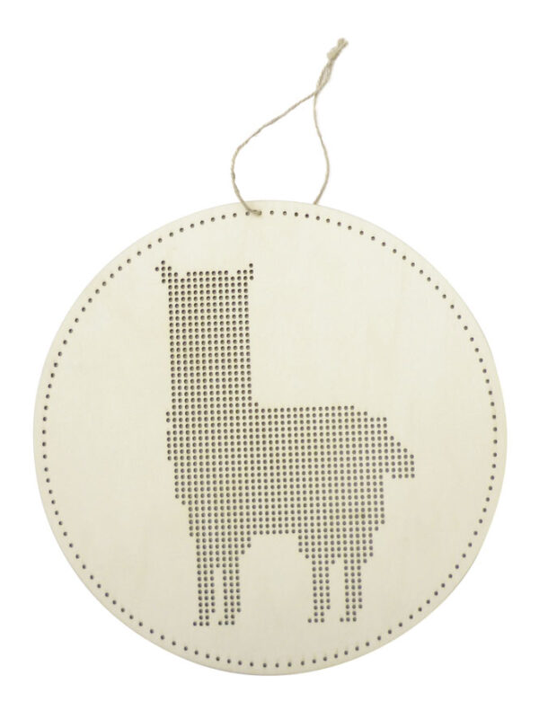 Embroidery suspension llama in wood large 220 x 220 x 3 mm
