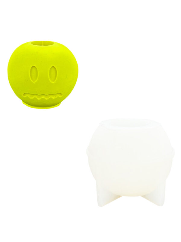 Moule en silicone pour bougeoir «bang»