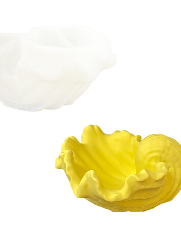 Silicone mould pearl oyster shell