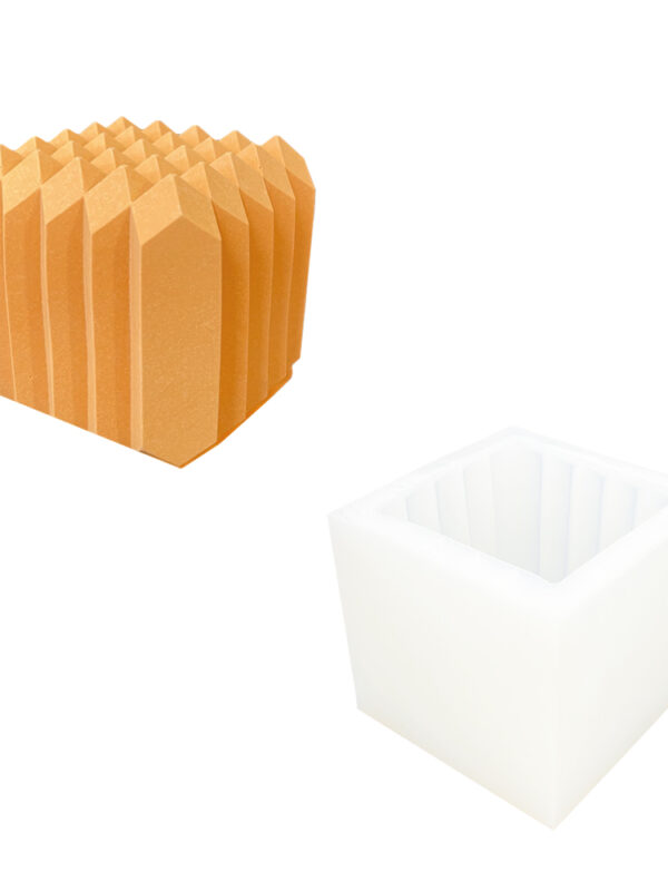 Moule en silicone cube rayé