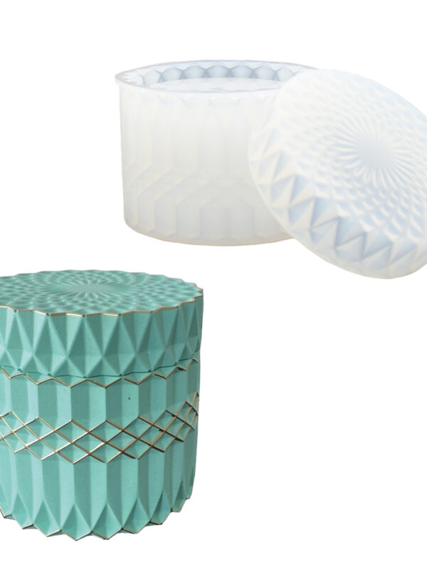 Silicone mould candle box with lid