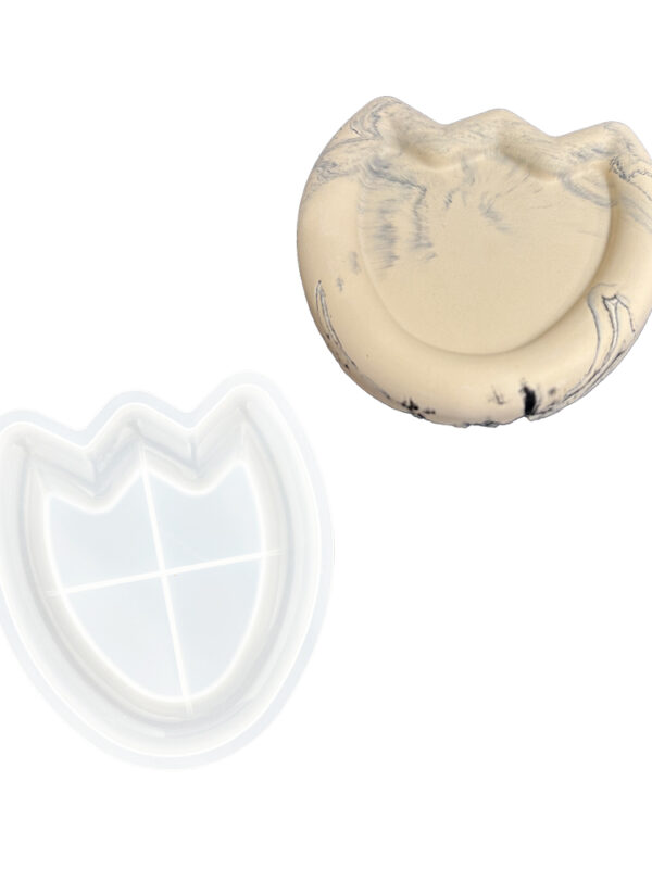 Moule en silicone pour plat en forme de tulipe