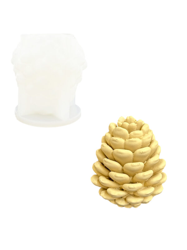 Silicone mould pinecone