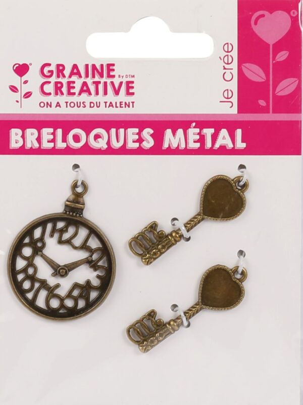 Set van 2 sleutels + metalen klok