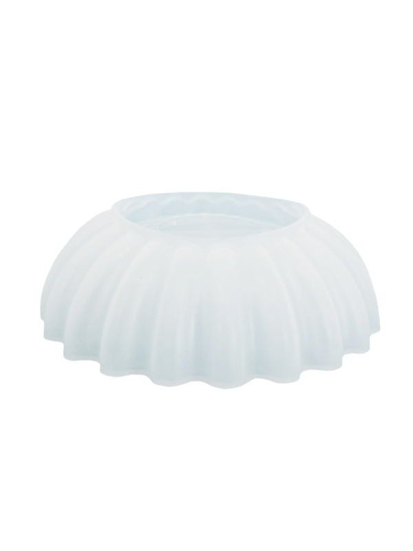 Silicone mould scalloped edge bowl Reslin