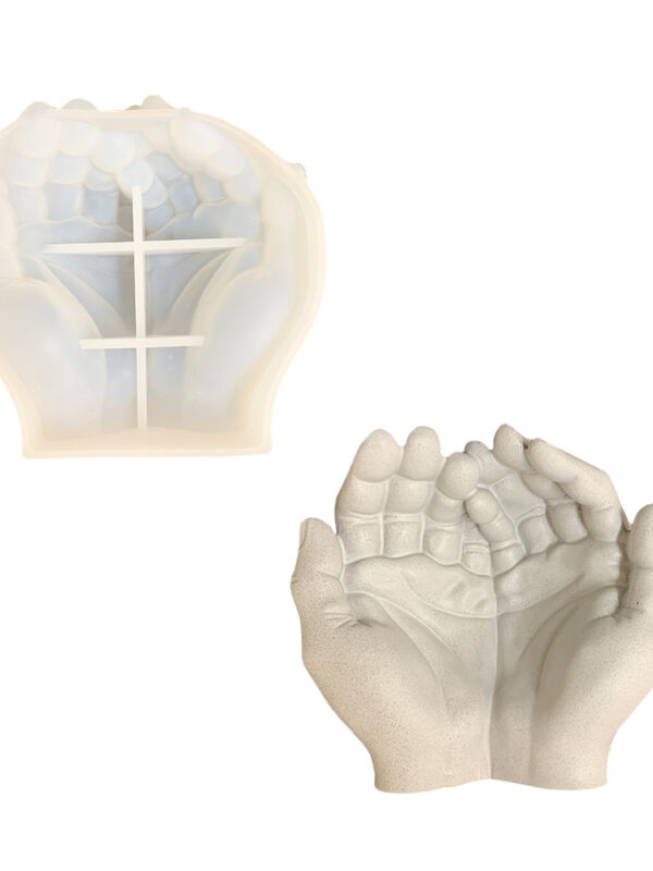 Mains moulées en silicone